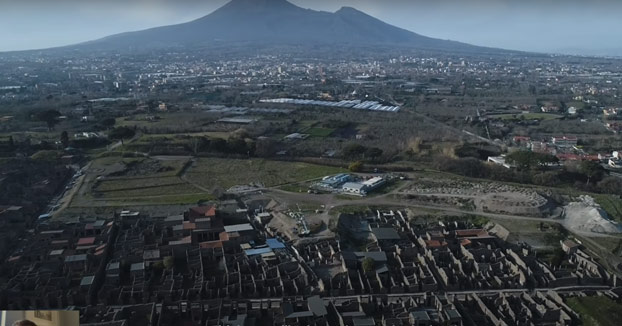 El museo de Pompeya enseña partes nunca vistas en un viaje virtual grabado con dron