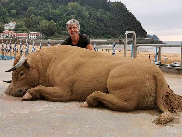 Impresionante escultura de arena de Andoni Bastorrika