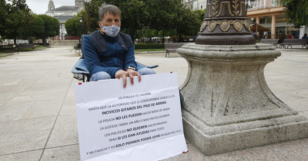 Un lucense inicia una huelga de hambre porque sus vecinos no le dejan dormir