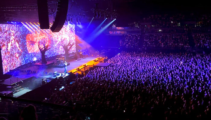 Más de 6.000 personas en el primer concierto en Nueva Zelanda en la nueva normalidad, después de semanas sin transmisión comunitaria