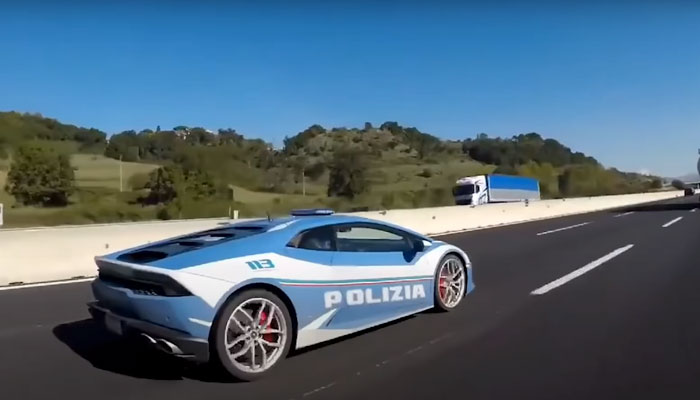 La policía italiana saca su Lamborghini Huracán para una misión especial