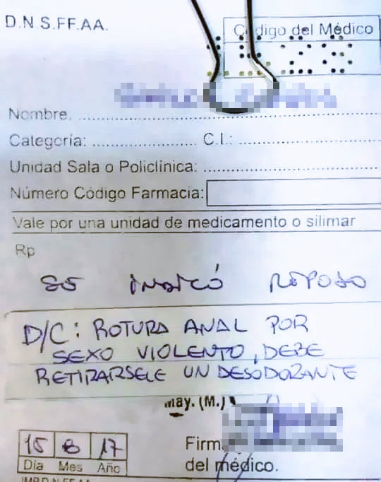 Estudiar medicina para acabar sacando desodorantes del ojete...