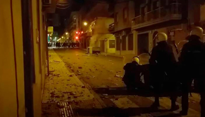 El juez decreta prisión para los policías de Linares implicados en la pelea