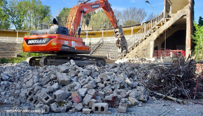 Un Ayuntamiento de Portugal derriba una plaza de toros tras la presión antitaurina de los vecinos