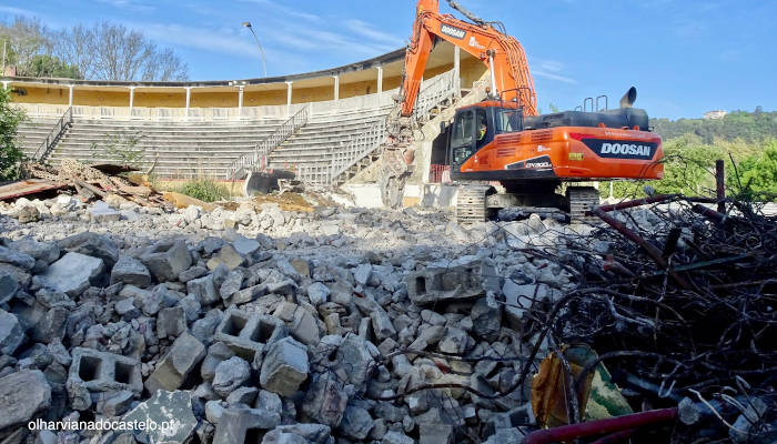 Un Ayuntamiento de Portugal derriba una plaza de toros tras la presión antitaurina de los vecinos