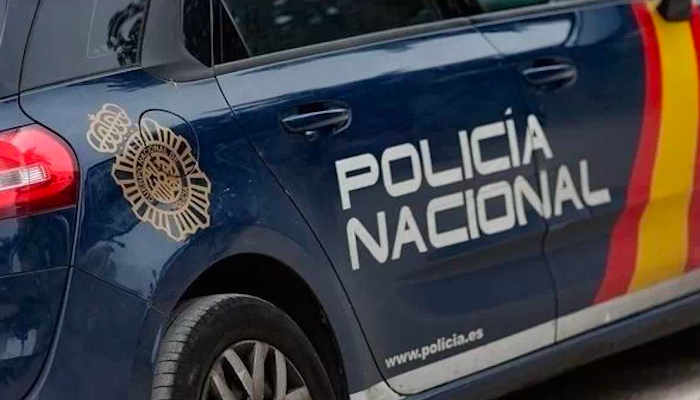 Rompe la nariz a una mujer que le pidió que se pusiera bien la mascarilla en Gijón