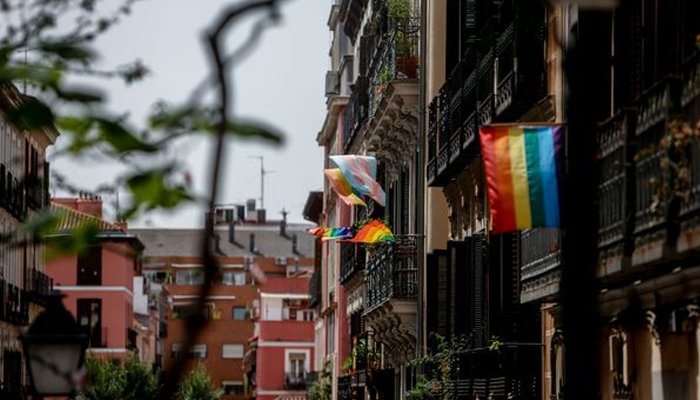 El joven que denunció una agresión homófoba en Madrid confiesa que no le atacaron encapuchados: ''Fue consentido''