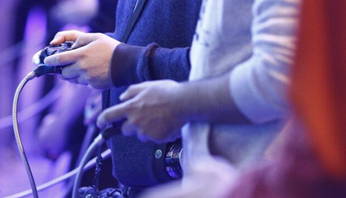 China prohibirá a los menores jugar a videojuegos más de tres horas a la semana