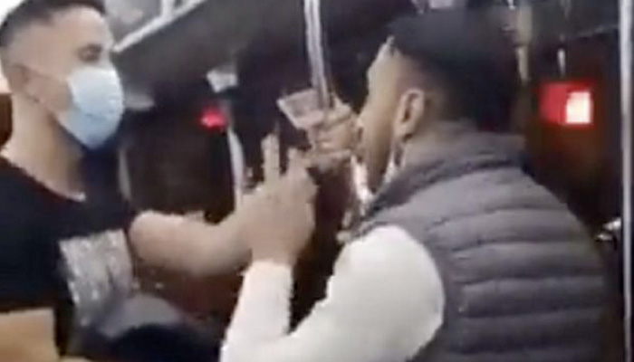 Ingresado un policía tras ser agredido en un autobús urbano de Zaragoza