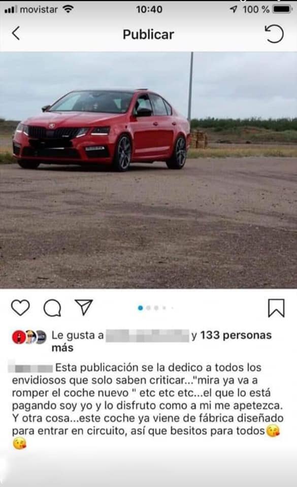 Presume de coche en redes sociales y acaba volcado
