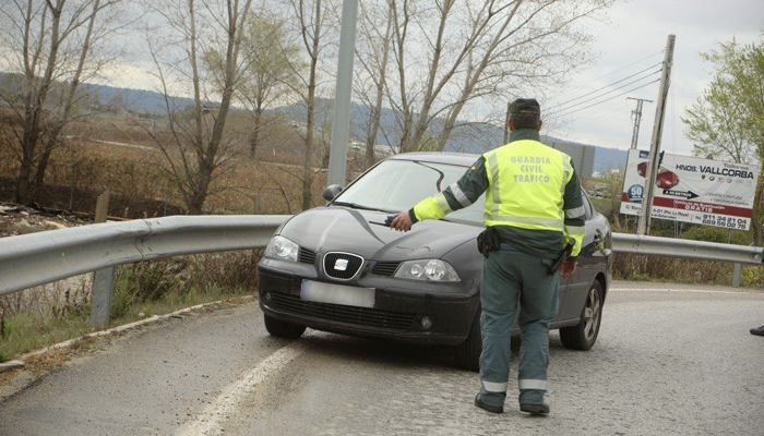 Los expertos avisan: habrá aluvión de multas de la DGT de unos 200 euros en los próximos días